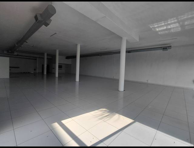 403M² SHOWROOM TO LET IN LONEHILL